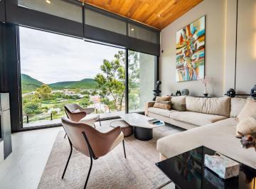 Casa en condominio de 3 habitaciones, Querétaro · Casa de Lujo en Venta en Altozano Querétaro