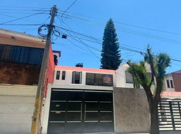 Casa de 2 habitaciones, Puebla · Casa de 140 m² con 2 Recámaras en Renta en Valle del Sol