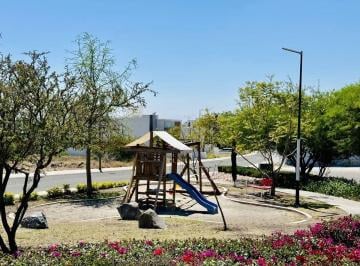 Terreno / Lote , Querétaro · Terreno en Venta en Lomas de Juriquilla | 263 m² | Excelente Precio