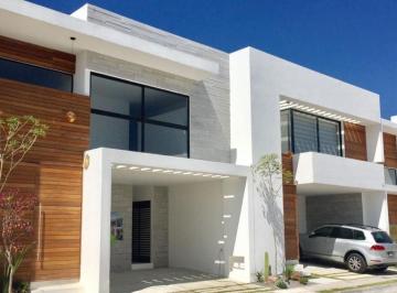 Casa de 3 habitaciones, San Andrés Cholula · Casa en Venta Moderna, Zona Lomas de Angelópolis Zona Cáscata, San Andrés Cholula.
