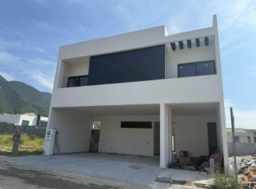 Casa · 402m² · 3 Recámaras · 2 Estacionamientos · Casa en Venta en Pedregal de La Montaña