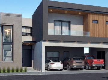 Casa · 505m² · 3 Recámaras · 3 Estacionamientos · Casa en Venta en La Joya Loreto