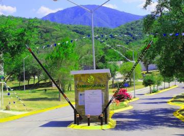 Terreno / Lote · 231m² · Terrenos en Venta en Cumbres de Santiago