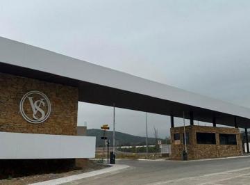 Terreno / Lote · 200m² · Terrenos en Venta en Viñedos de Sicilia