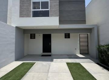 Casa · 129m² · 3 Recámaras · Casas en Venta en Garcia