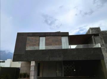 Casa · 360m² · Casa en Fraccionamiento Bosques de Las Misiones