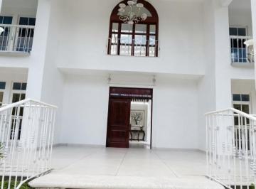 Casa de 5 habitaciones, Cuernavaca · Casa en Renta Jardines de Cuernavaca