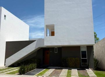 Casa en condominio de 3 habitaciones, El Marqués · Casa en Venta en Fraccionamiento El Mirador