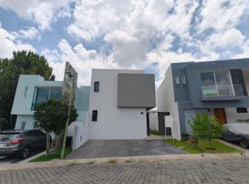 Casa de 2 habitaciones, Tlajomulco de Zúñiga · Casa en Venta - Bosque Real