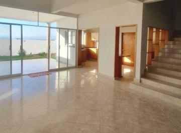 Casa · 280m² · 2 Recámaras · 2 Estacionamientos · Casa de 3 Recámaras en Venta en Tejeda, Corregidora, Querétaro