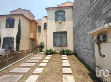 Casa · 53m² · 2 Recámaras · 1 Estacionamiento · Casa en Venta en San Buenaventura, Ixtapaluca