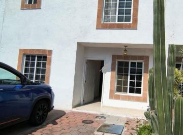 Casa · 161m² · 3 Recámaras · 2 Estacionamientos · Casa en Venta en San Mateo, San José de Los Olvera, Corregidora, Querétaro