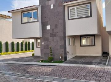 Casa · 3 Recámaras · 2 Estacionamientos · Casa en Renta, Fraccionamiento Hacienda Real, San Mateo Atenco