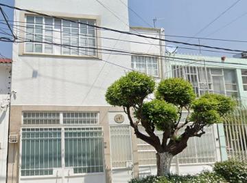Casa de 3 habitaciones, Benito Juárez · Casa de 174 m² con 3 Recámaras en Venta en Ermita