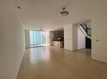 Casa de 3 habitaciones, León · Casa en Renta en Excelente Ubicación, Jardines de Santa Fe, León, Gto.
