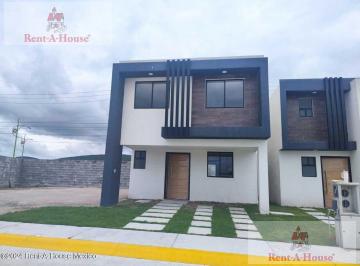 Casa · 120m² · 3 Recámaras · 2 Estacionamientos · Casa en Venta en Tolcayuca Fraccionamiento Vientos del Sur Ve 25 - 785