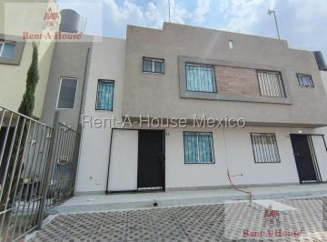 Casa · 55m² · 3 Recámaras · 1 Estacionamiento · Casa en Venta en Tecamac Real Granada Ve 26 - 3153