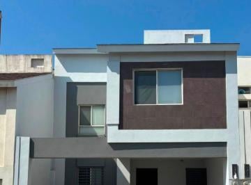 Casa de 3 habitaciones, García · Casa en Renta en Las Lomas Oriente, Garcia