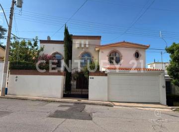 Casa · 381m² · 5 Recámaras · Casa en Venta en Lomas del Santuario, Chihuahua, Chih.
