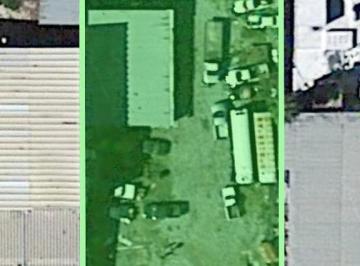 Terreno / Lote · 2130m² · 4 Estacionamientos · Terreno en Venta Ideal Para Centro de Distribución, Taller, Farmacias, Refaccionaria, Desarrollo H