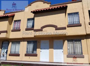 Casa · 51m² · 2 Recámaras · 1 Estacionamiento · Casa en Venta en Tecamac Villa del Real Ve 26 - 3150
