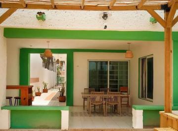 1 · Residencia Amueblada en Primera Fila Frente Al Mar