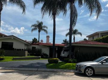 Casa de 3 habitaciones, Tlajomulco de Zúñiga · Casa de 750 m² con 3 Recámaras en Venta en Club de Golf Santa Anita