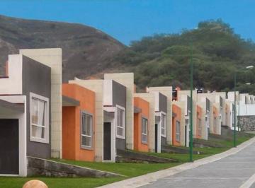 Casa en condominio de 2 habitaciones, Xochitepec · Casa en Condominio en El Fraccionamiento Loma Linda