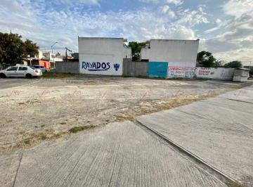 Terreno comercial · 315m² · Terreno Comercial en Venta en Paseo de Las Flores