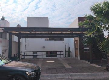 f7e13e1b59def6f9a6a8bb0fa42ec86703c7dbbc8e390381fee17e01e64d2230 · Casa en Renta en Fraccionamiento en Juriquilla Querétaro