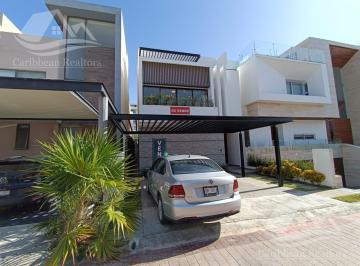 Casa · 277m² · 4 Recámaras · 2 Estacionamientos · Casa en Venta en Aqua