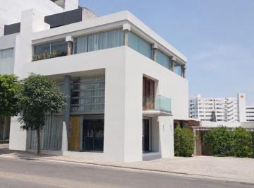 Local comercial · 134m² · 2 Estacionamientos · Local - Vista Hermosa