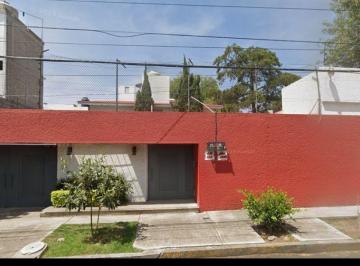 Casa de 3 habitaciones, Tlalpan · Casa de 260 m² con 3 Recámaras en Venta en Toriello Guerra