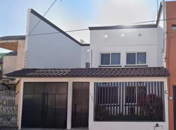 Casa de 3 habitaciones, León · Venta de Casa en Paque Manzanares, Leon Guanajuato