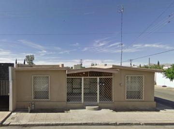 Casa de 4 habitaciones, Juárez · Casa en Venta en Colonia Los Nogales, Juarez, Chihuahua