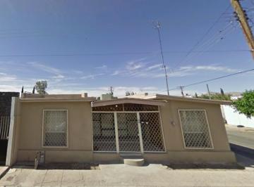 Casa de 4 habitaciones, Juárez · Casa en Venta en Colonia Los Nogales, Juarez, Chihuahua