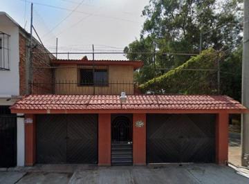 Casa de 4 habitaciones, Azcapotzalco · Venta de Casa en El Rosario, Azcapotzalco / Cdmx