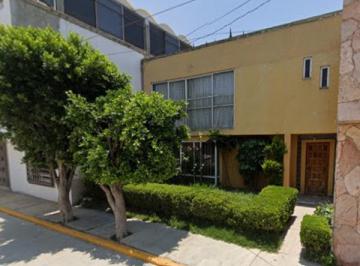 Casa de 3 habitaciones, San Martín Texmelucan · Venta Decasa en Colonia San Antonio San Martin Texmelucan Puebla
