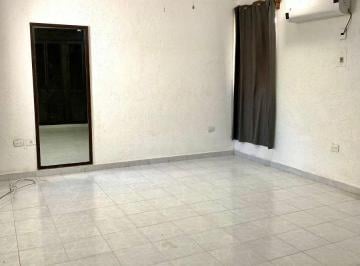 Casa de 4 habitaciones, Benito Juárez · Casa Amplia en Av del Bosque