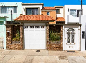 Casa de 3 habitaciones, Tijuana · Venta de Casa en Tijuana de La Colonia Playas de Tijuana