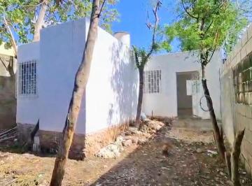 Casa 160m² Venta  · Casa Completamente Remodelada en Yucalpetén, Mérida