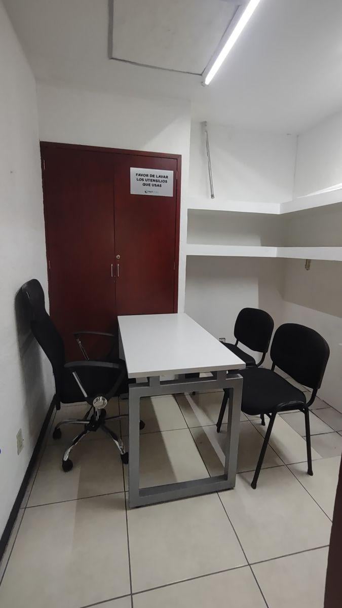 Oficina 15 Renta en Colima