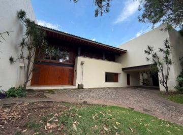 Casa de 5 habitaciones, Cuernavaca · Casa de 1500 m² con 5 Recámaras en Venta en Vista Hermosa