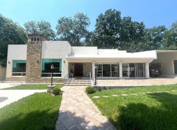 Quinta · 2787m² · 2 Recámaras · Quinta en San Francisco en Venta