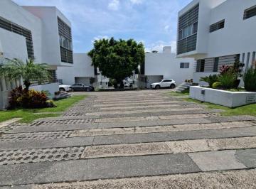 Casa en condominio de 3 habitaciones, Cuernavaca · Casa en Condominio en Renta | Junto a Marymount Cuernavaca | Alberca + Gimnasio