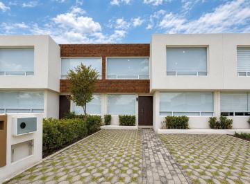 Casa en condominio · 170m² · 3 Recámaras · 2 Estacionamientos · Casa en Venta en Calimaya Modelo Castilla Plus