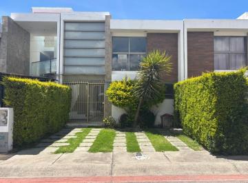 Casa · 132m² · 3 Recámaras · 2 Estacionamientos · Casa en Renta en Terranova Residencial, Pachuca. Hidalgo.