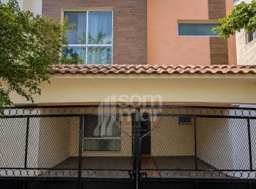 Casa de 3 habitaciones, Saltillo · Casa en Renta Al Sur de Saltillo | Fracc. Privado La Estrella