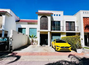 Casa de 3 habitaciones, León · Casa en Venta Fracc. Quinta Los Naranjos Leon Gto