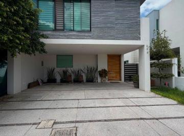 Casa en condominio de 4 habitaciones, Tlajomulco de Zúñiga · Casa en Renta en Provenza Residencial, Tlajomulco